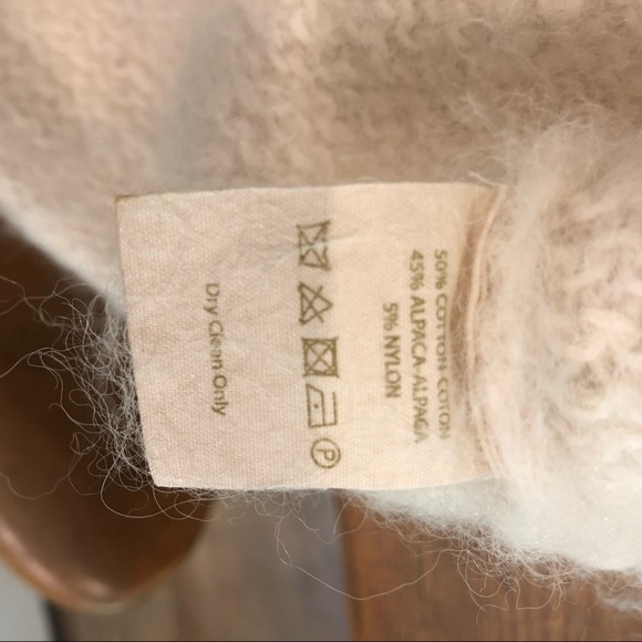 Free Peoplw cream Alpaca sweater NWOT - Picture 7 of 8